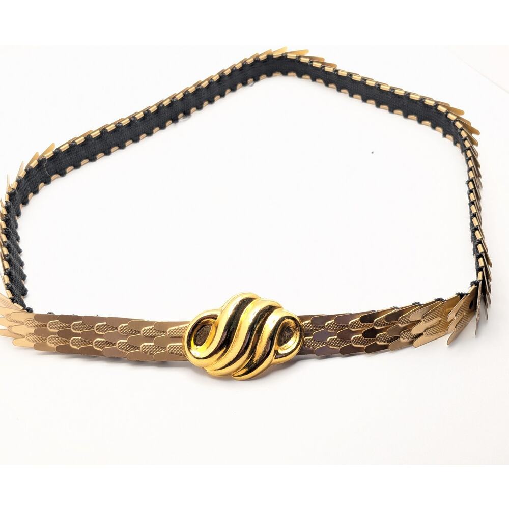 Vintage Gold Tone Metal Dragon Scale Stretch Belt Black Elastic 26-32in Waist